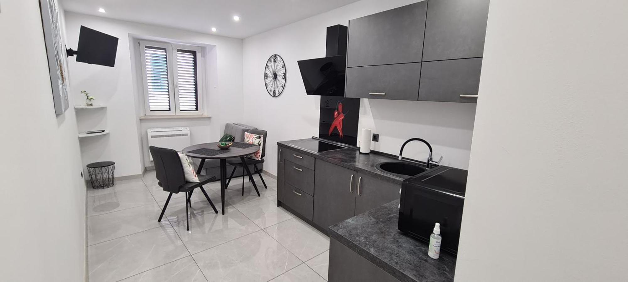 Apartman Julija 1 Fiume Esterno foto