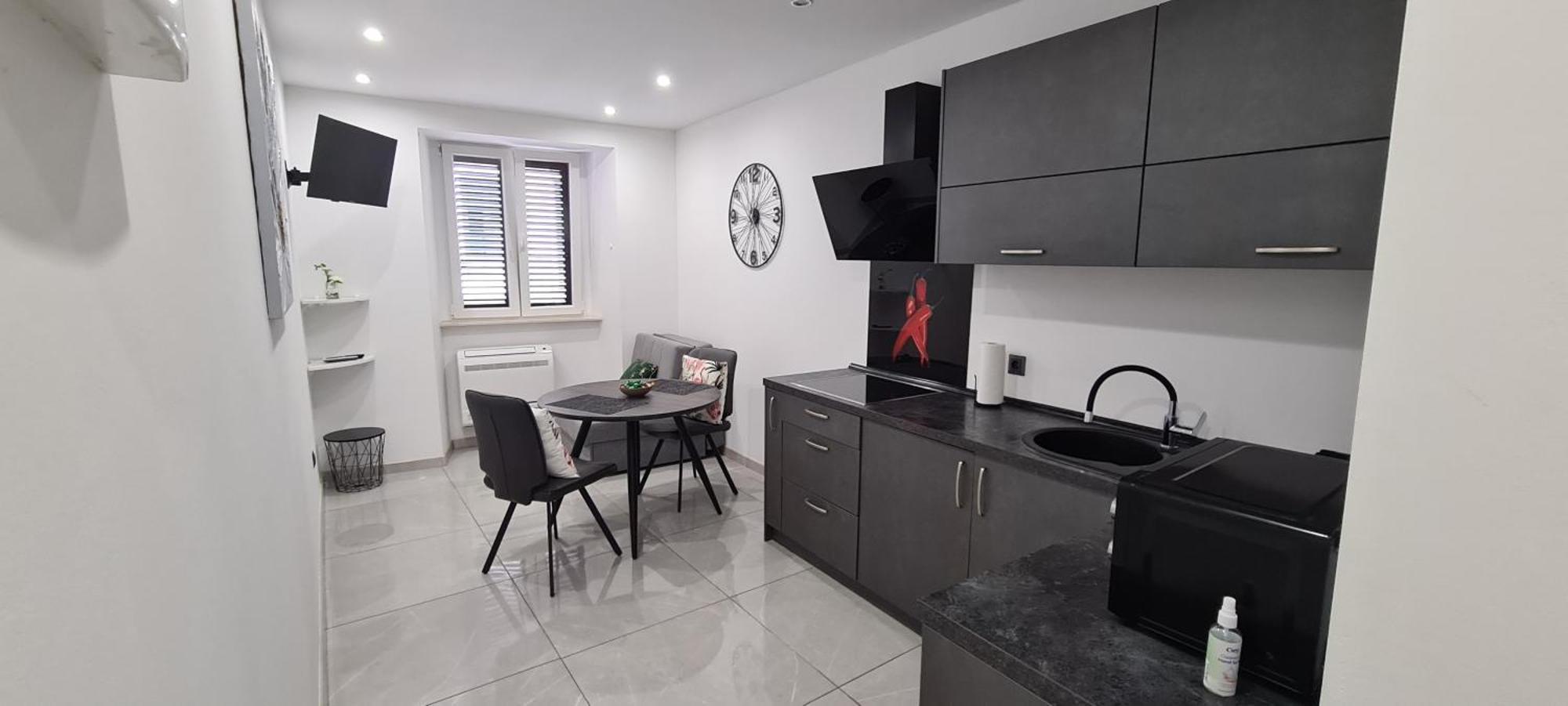 Apartman Julija 1 Fiume Esterno foto