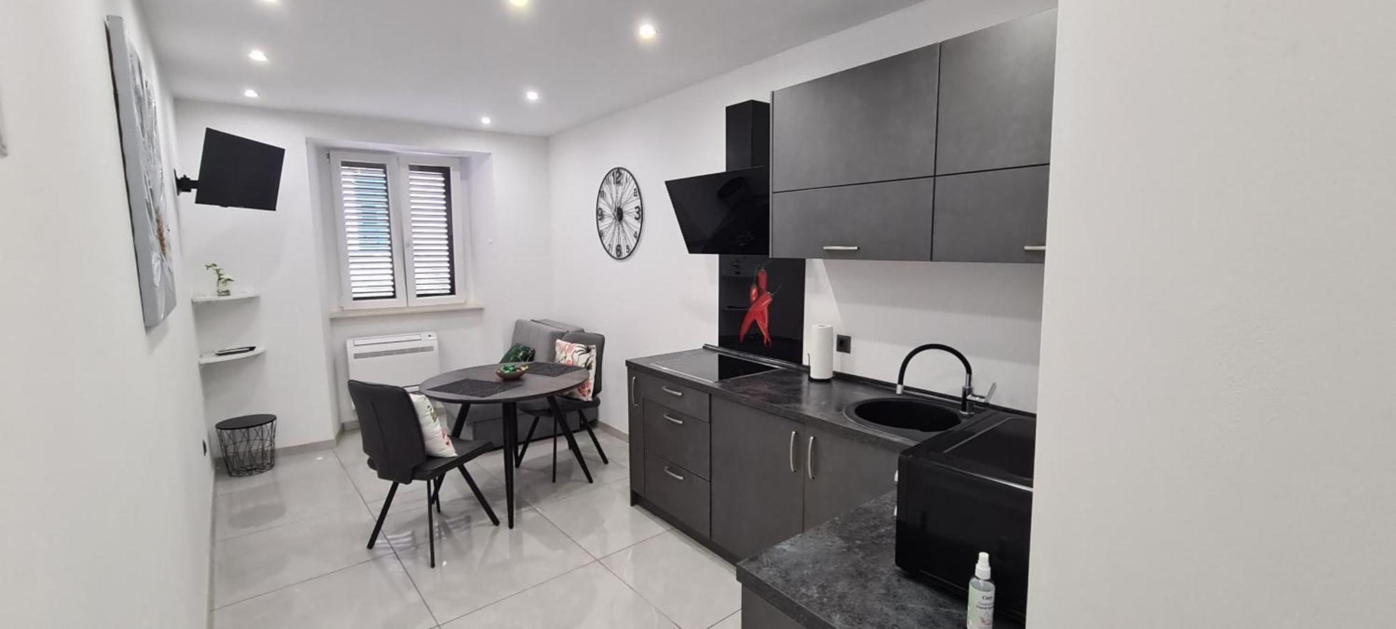 Apartman Julija 1 Fiume Esterno foto
